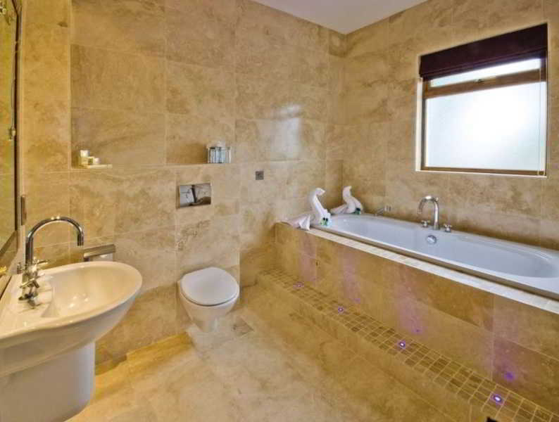 טואם Ard Ri House Hotel מראה חיצוני תמונה