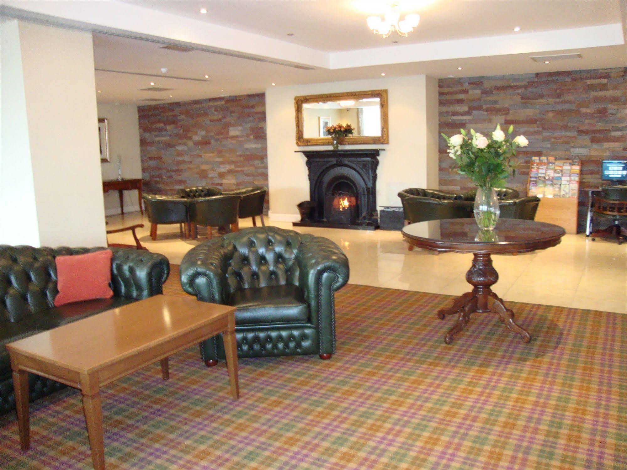 טואם Ard Ri House Hotel מראה חיצוני תמונה